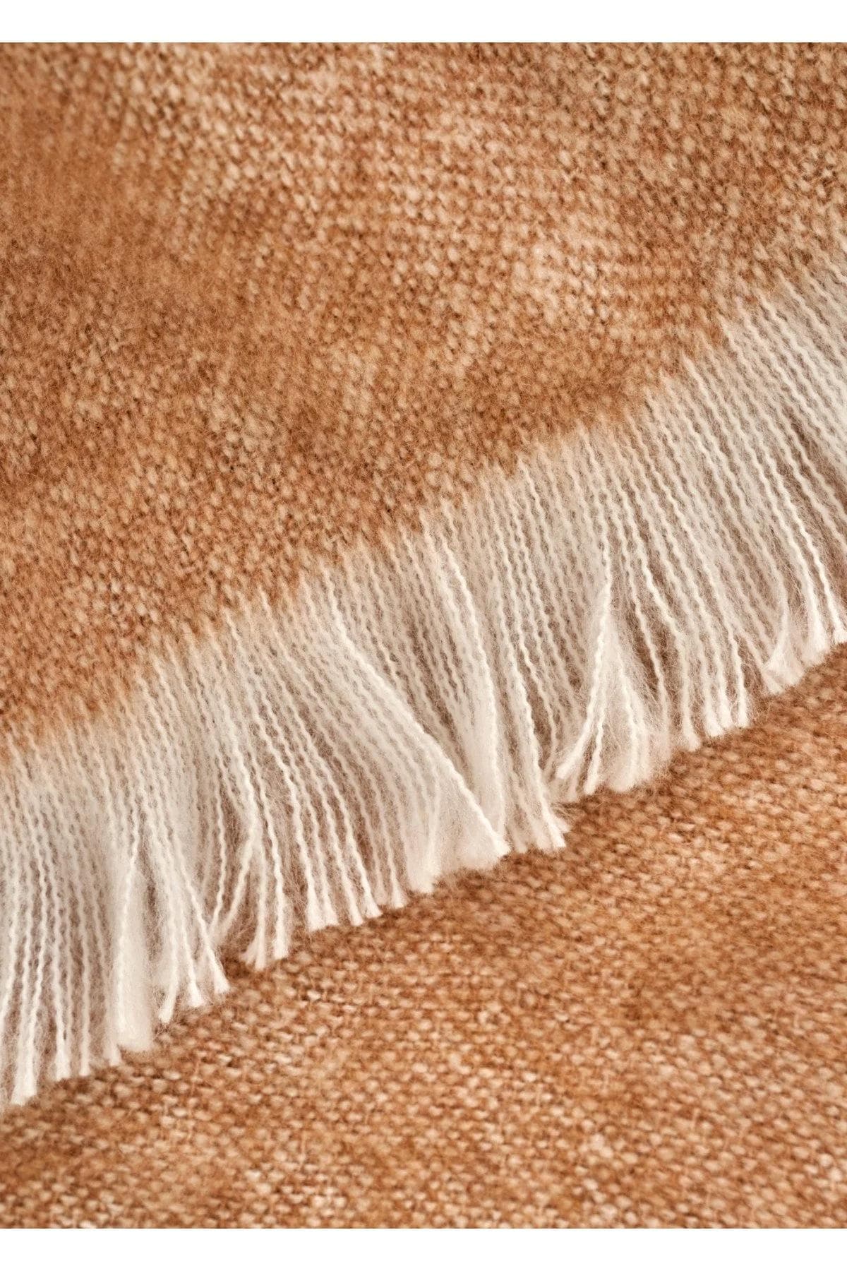 پتو تلویزیونی Bella Maison مدل Cozy آکریلیک - بژ
