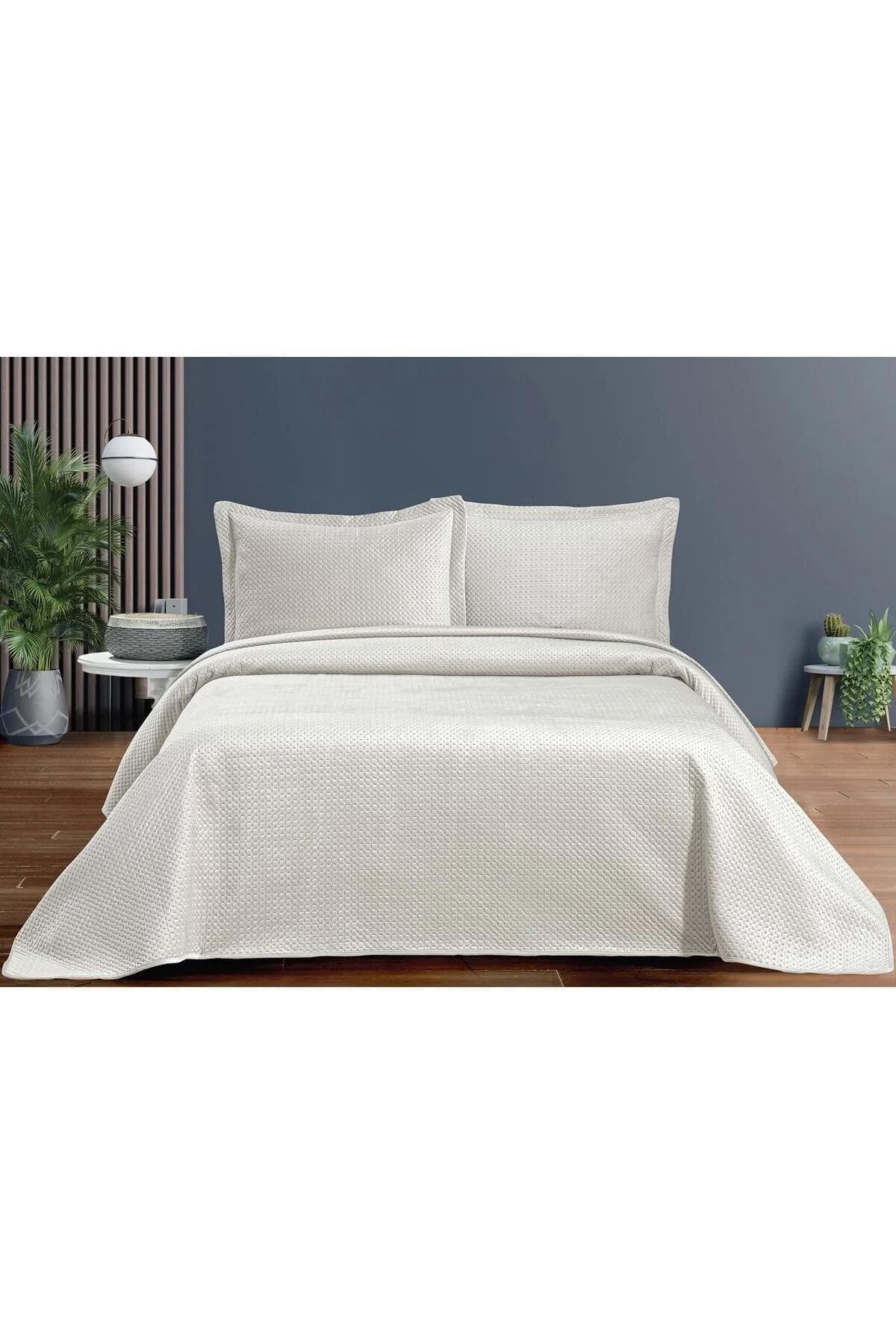 سرویس روتختی دو نفره Pierre Cardin مدل Siena پلیاستر - کرم