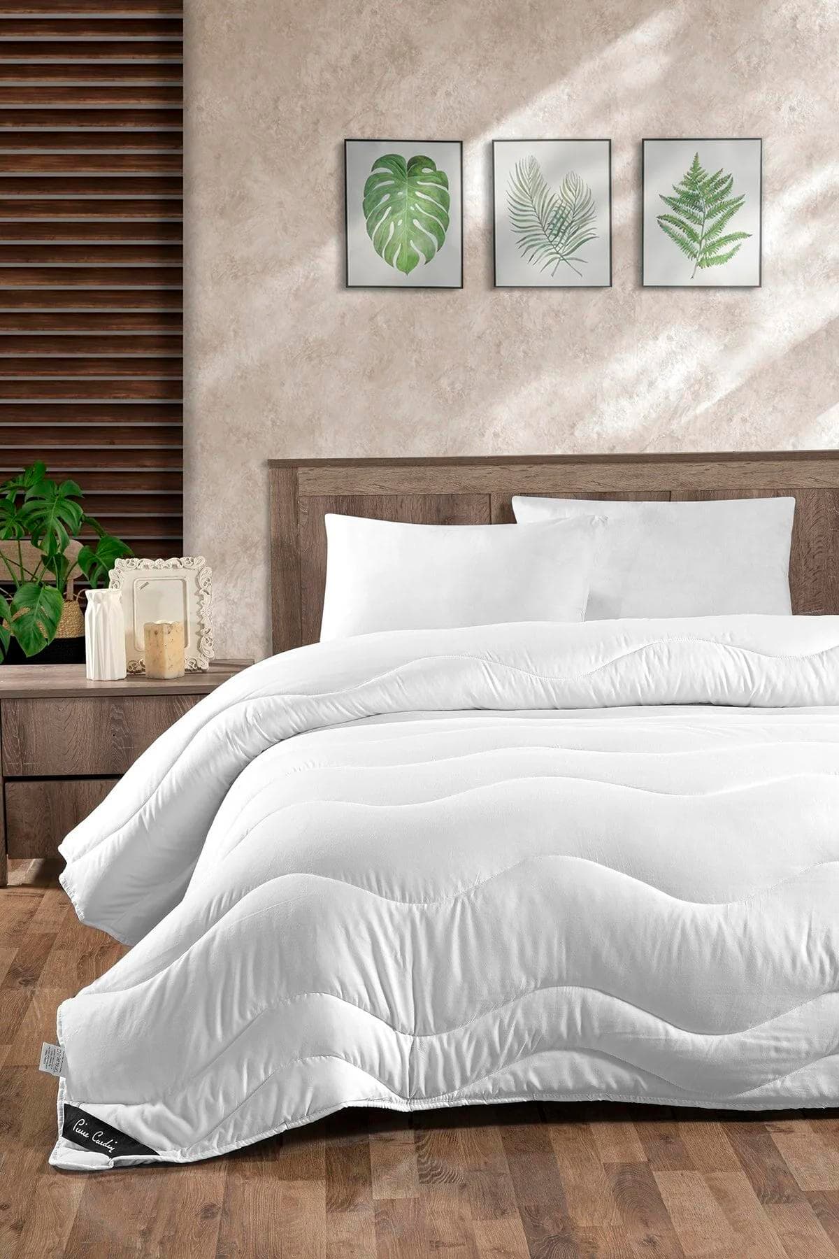 لحاف دو نفره Pierre Cardin مدل Soft میکروفایبر - سفید