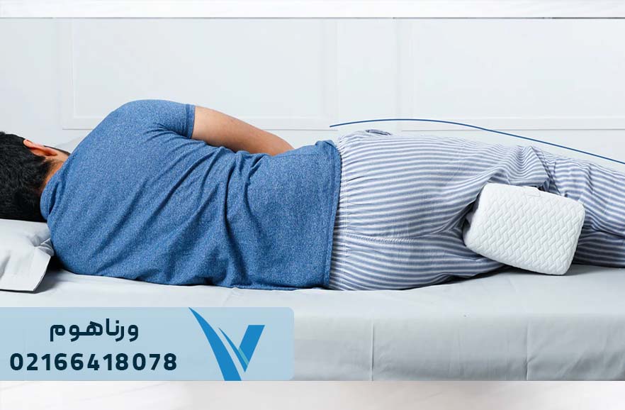 بالش بین زانویی